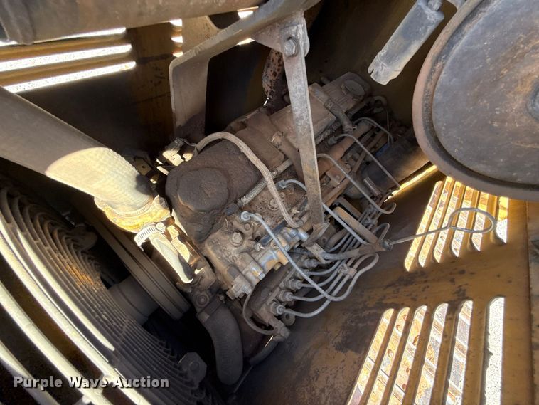 image for item FC4353 1994 Caterpillar D4C dozer