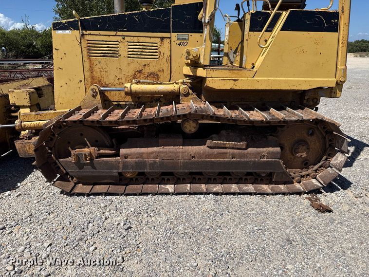 image for item FC4353 1994 Caterpillar D4C dozer