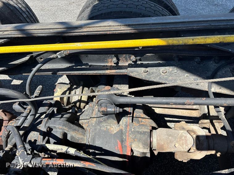 image for item FG0622 2006 Kenworth T800 dump truck