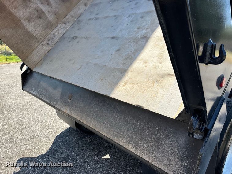 image for item FG0622 2006 Kenworth T800 dump truck