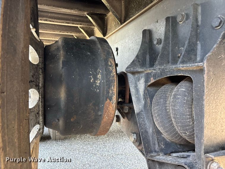image for item FG0622 2006 Kenworth T800 dump truck