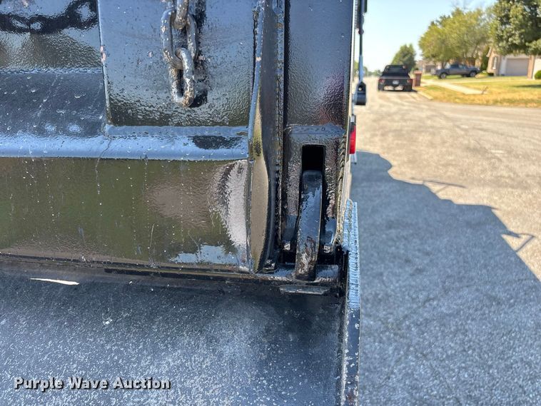 image for item FG0622 2006 Kenworth T800 dump truck