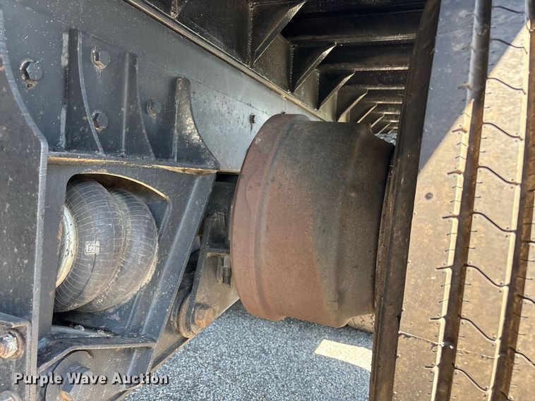 image for item FG0622 2006 Kenworth T800 dump truck