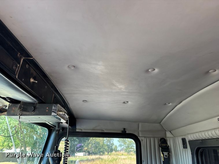 image for item FG0622 2006 Kenworth T800 dump truck