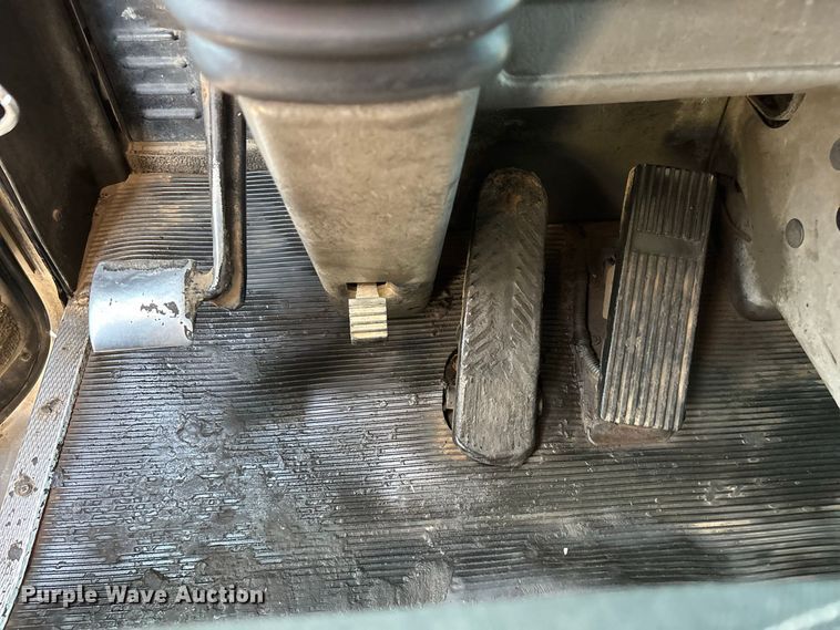 image for item FG0622 2006 Kenworth T800 dump truck
