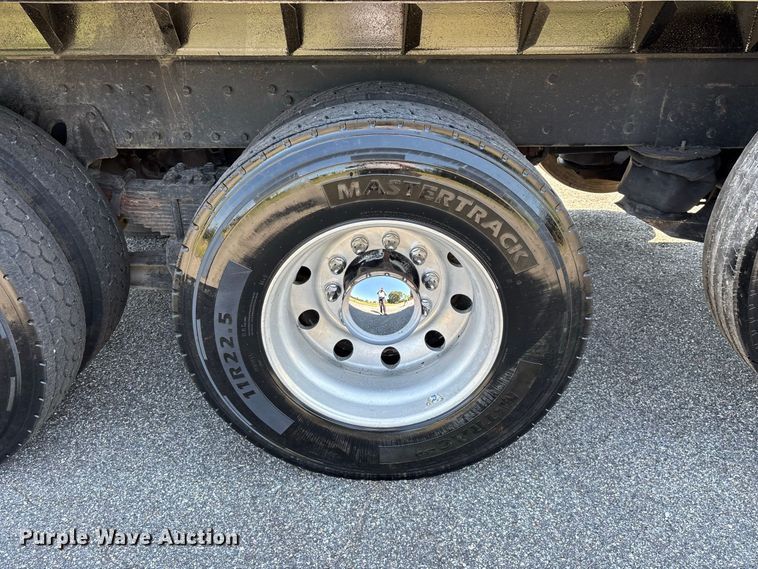 image for item FG0622 2006 Kenworth T800 dump truck