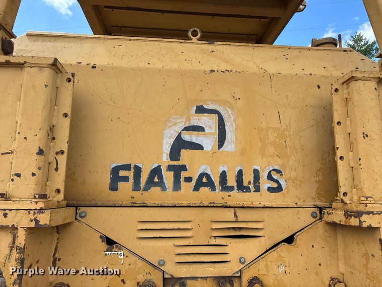 image for item FG0675 1981 Fiat-Allis 16-B dozer