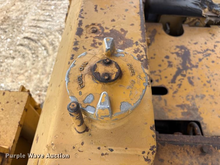 image for item FG0675 1981 Fiat-Allis 16-B dozer