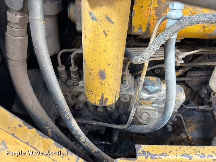 image for item FG0675 1981 Fiat-Allis 16-B dozer