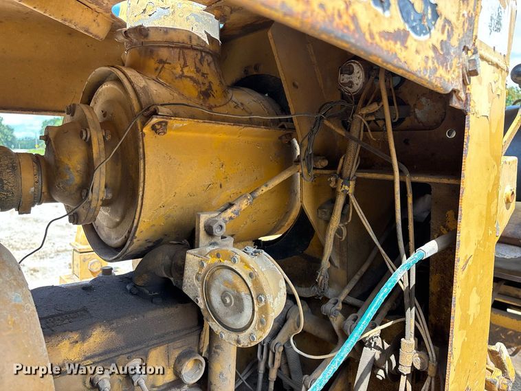 image for item FG0675 1981 Fiat-Allis 16-B dozer