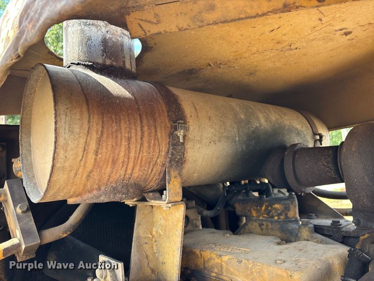 image for item FG0675 1981 Fiat-Allis 16-B dozer