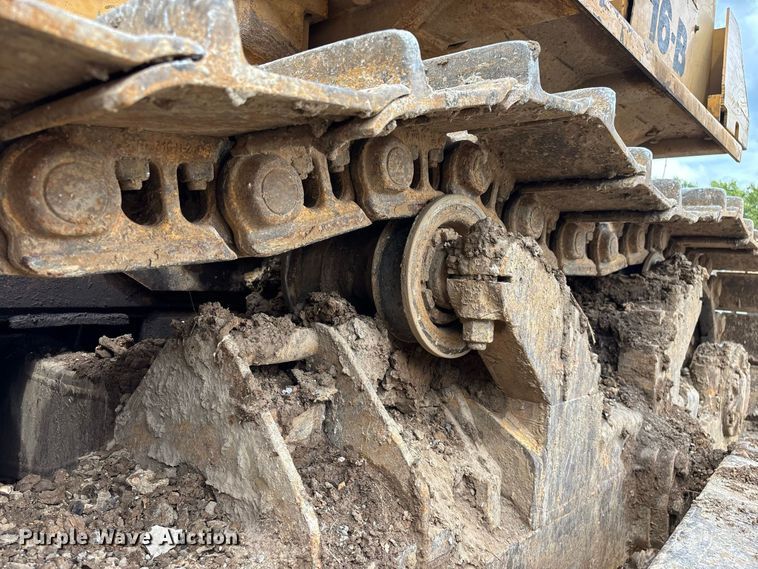 image for item FG0675 1981 Fiat-Allis 16-B dozer