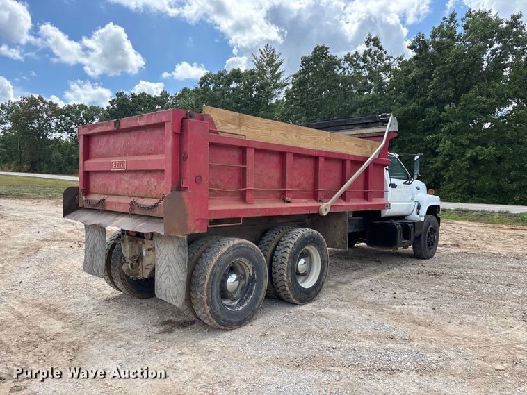 image for item FG0676 1990 Chevrolet Kodiak dump truck