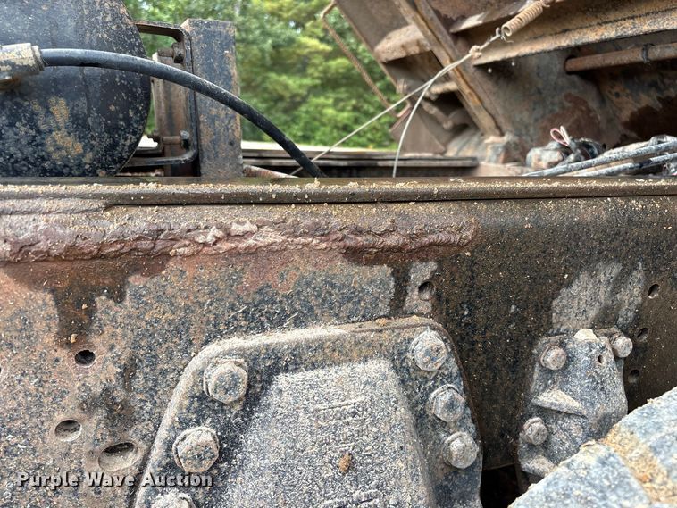 image for item FG0676 1990 Chevrolet Kodiak dump truck
