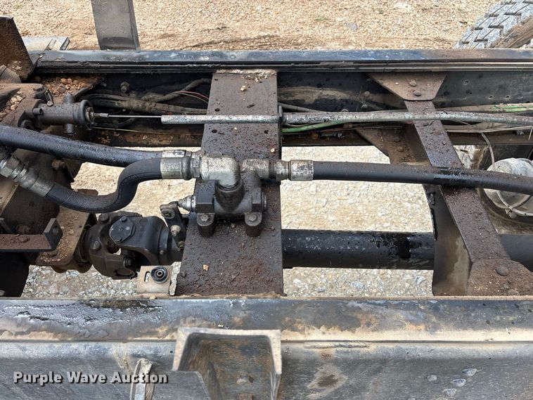 image for item FG0676 1990 Chevrolet Kodiak dump truck
