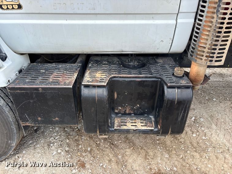 image for item FG0676 1990 Chevrolet Kodiak dump truck