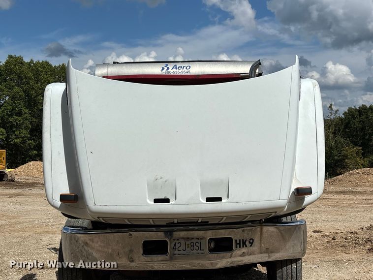 image for item FG0676 1990 Chevrolet Kodiak dump truck