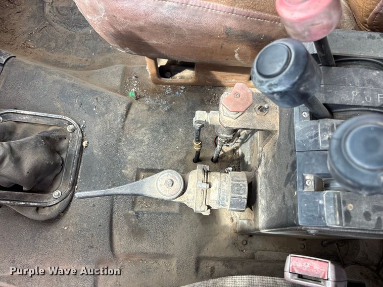 image for item FG0676 1990 Chevrolet Kodiak dump truck