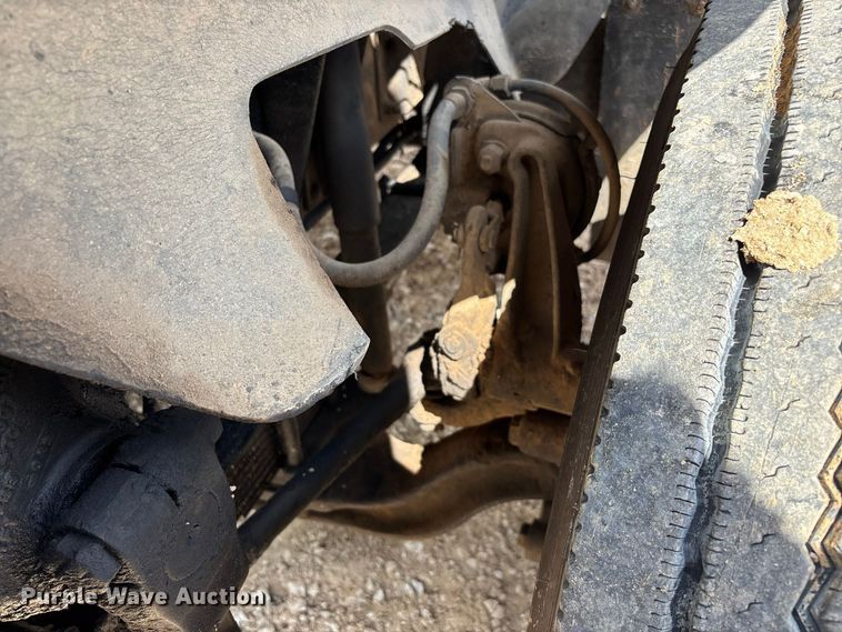 image for item FG0676 1990 Chevrolet Kodiak dump truck