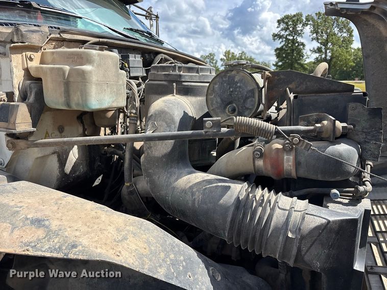 image for item FG0676 1990 Chevrolet Kodiak dump truck