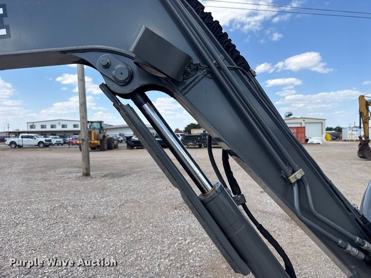 image for item FH6630 2015 John Deere 35G mini excavator