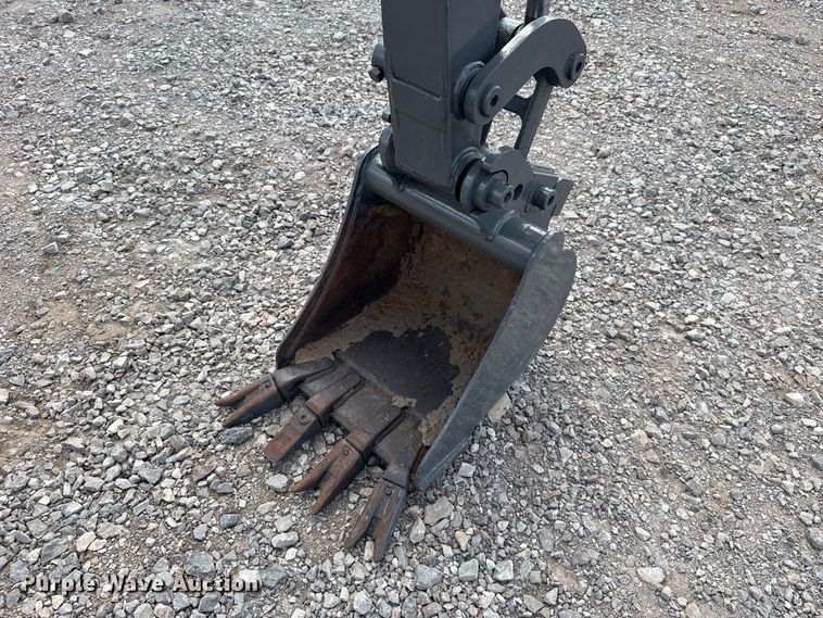 image for item FH6630 2015 John Deere 35G mini excavator