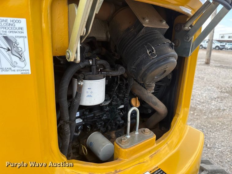 image for item FH6630 2015 John Deere 35G mini excavator