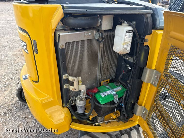 image for item FH6630 2015 John Deere 35G mini excavator