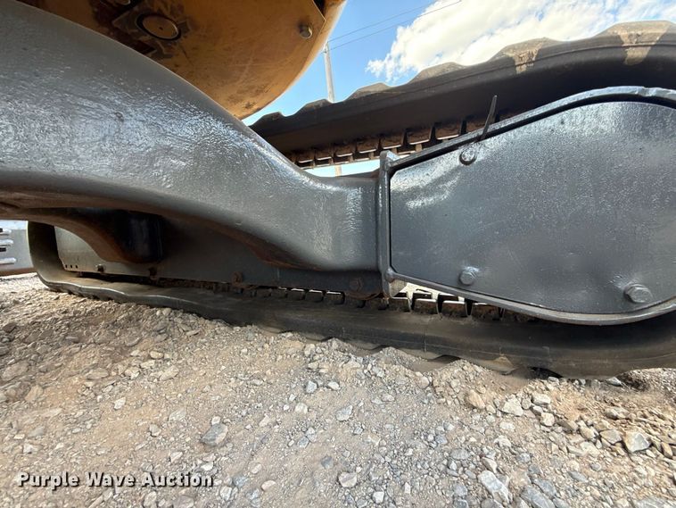 image for item FH6630 2015 John Deere 35G mini excavator