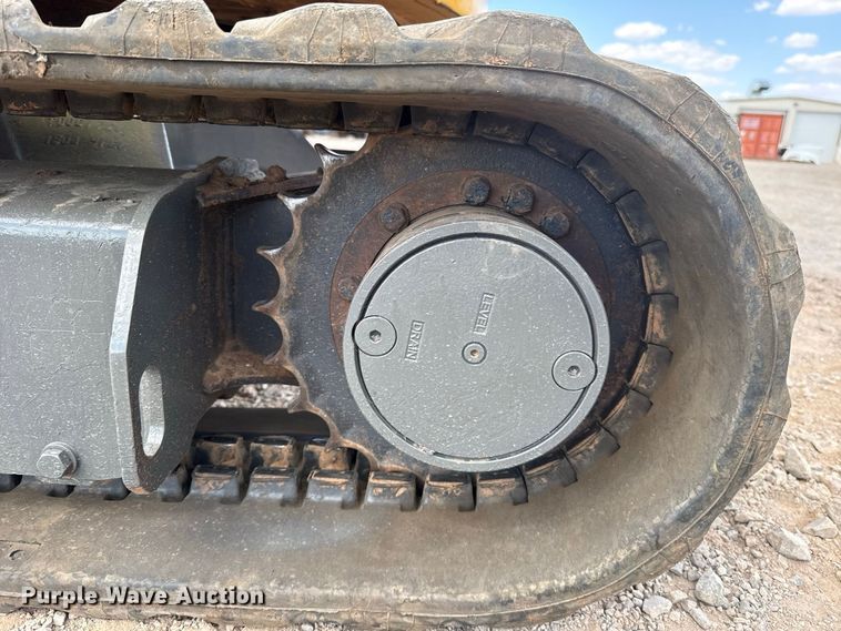 image for item FH6630 2015 John Deere 35G mini excavator