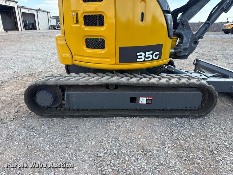image for item FH6630 2015 John Deere 35G mini excavator