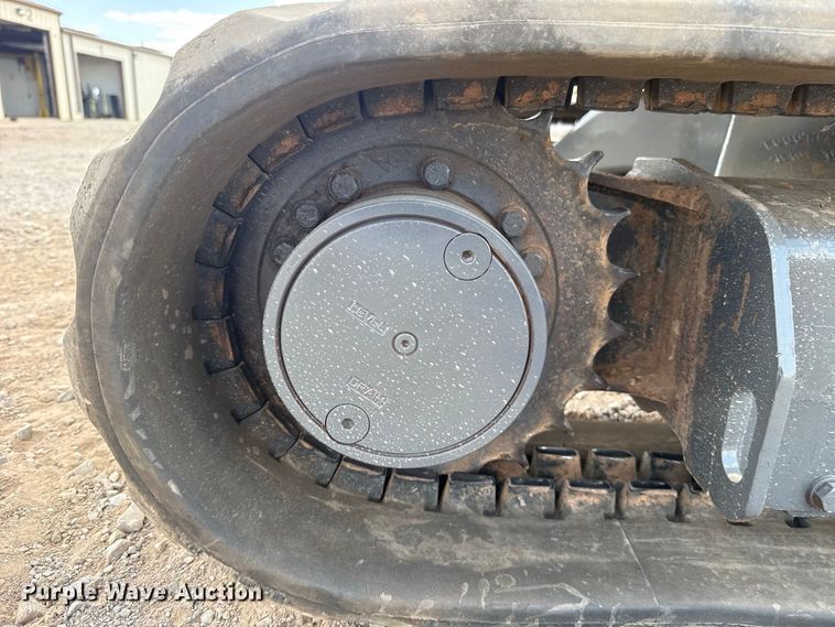 image for item FH6630 2015 John Deere 35G mini excavator