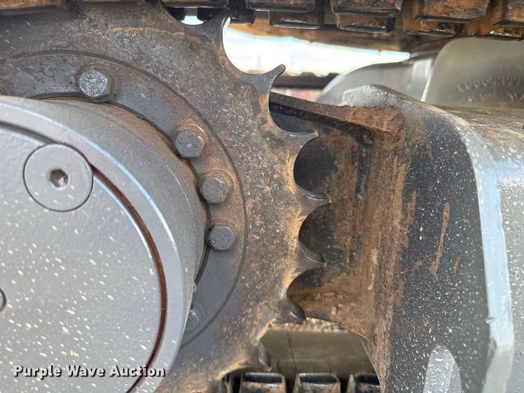 image for item FH6630 2015 John Deere 35G mini excavator