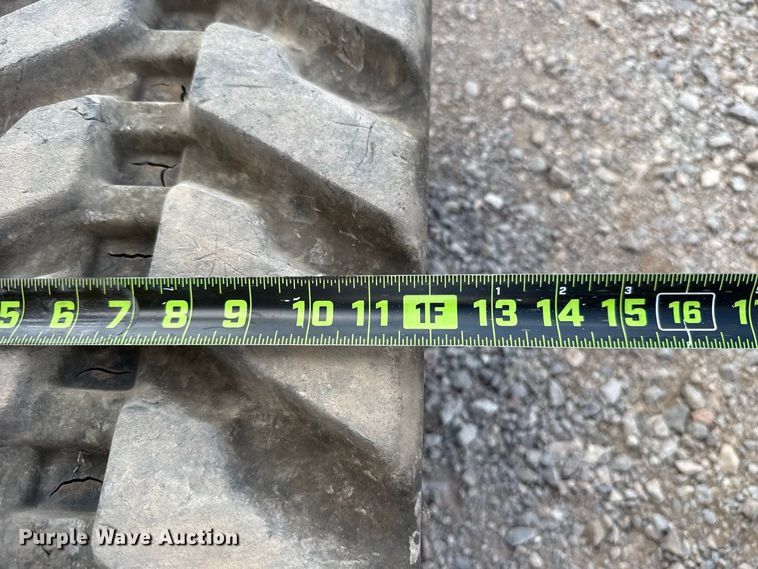 image for item FH6630 2015 John Deere 35G mini excavator