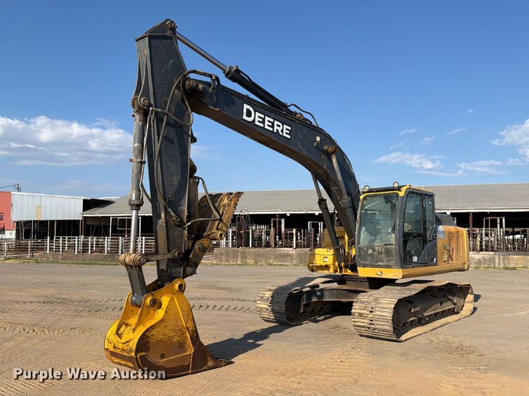 2014 John Deere 210G LC excavator