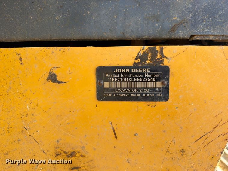 image for item FI0374 2014 John Deere 210G LC excavator