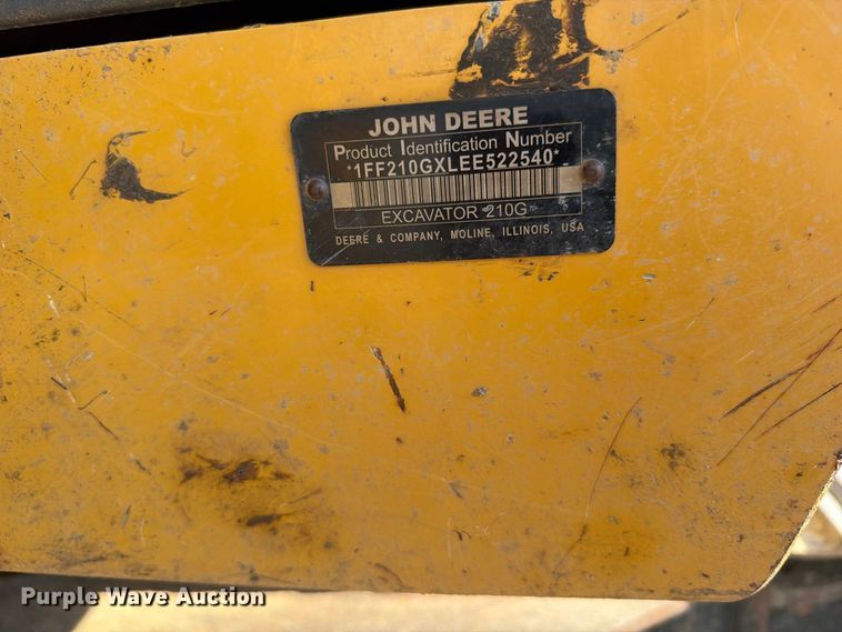 image for item FI0374 2014 John Deere 210G LC excavator