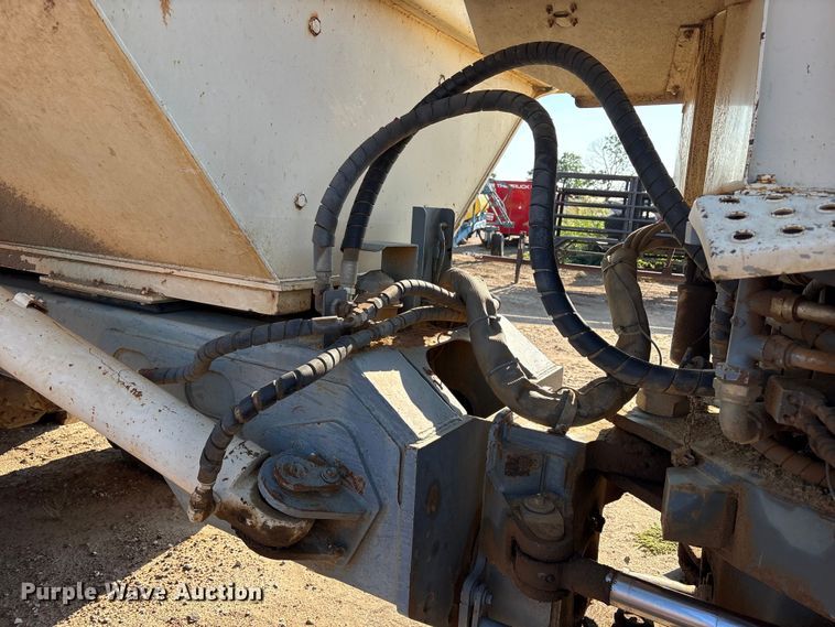 image for item FI0375 2001 Terex TA27 articulated haul truck