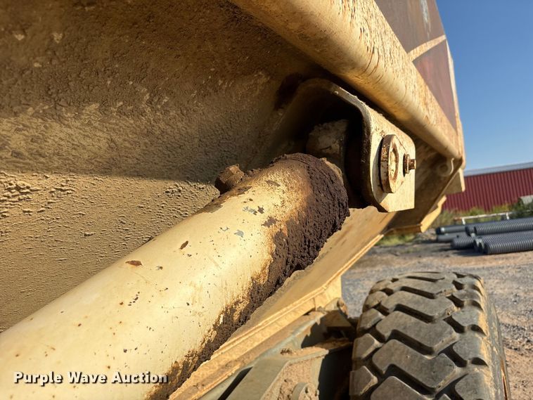 image for item FI0375 2001 Terex TA27 articulated haul truck