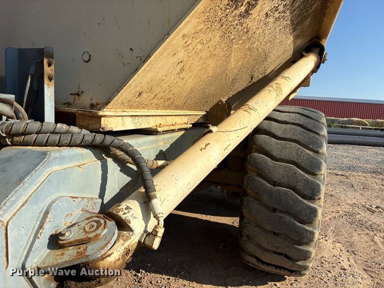 image for item FI0375 2001 Terex TA27 articulated haul truck