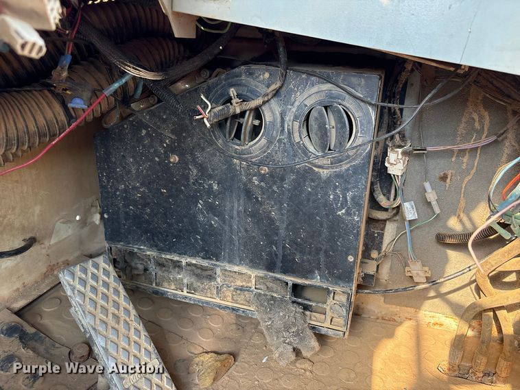 image for item FI0375 2001 Terex TA27 articulated haul truck