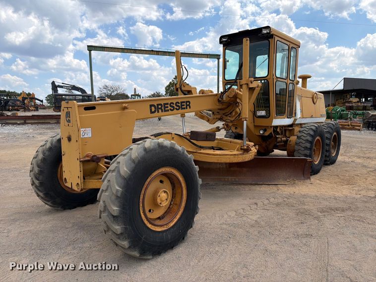 1988 Dresser A500E motor grader