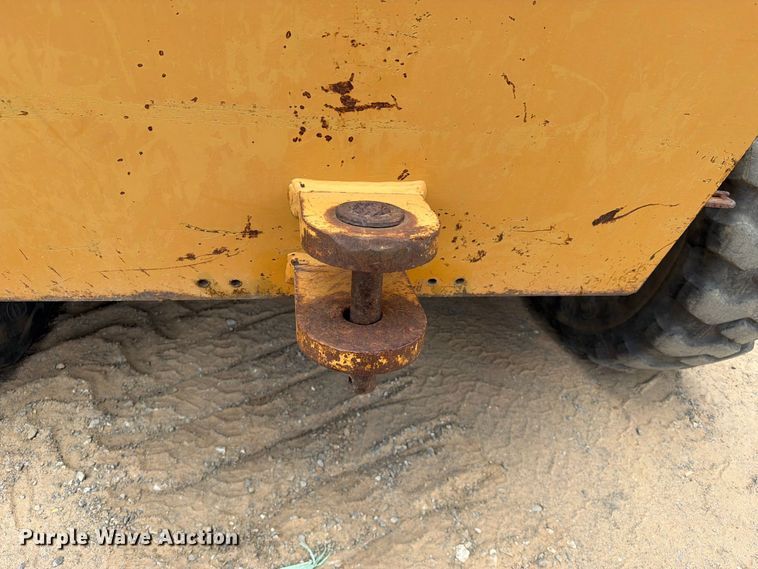 image for item FI0377 1988 Dresser A500E motor grader