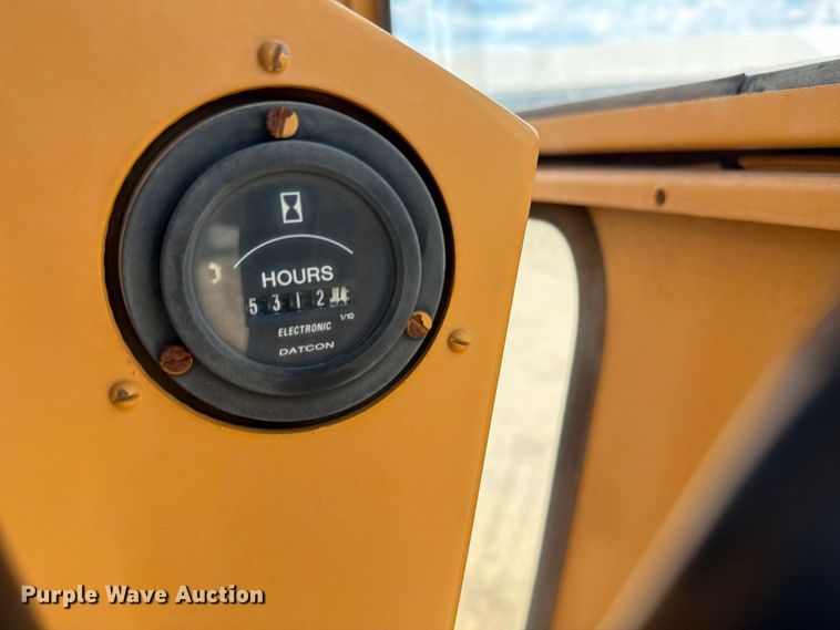 image for item FI0377 1988 Dresser A500E motor grader