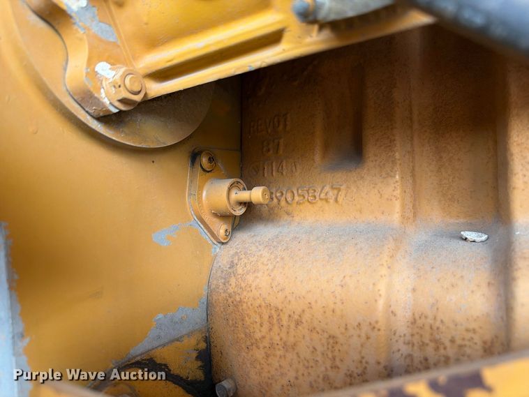 image for item FI0377 1988 Dresser A500E motor grader