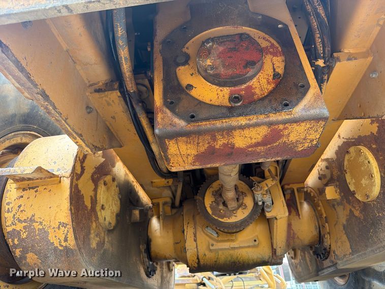 image for item FI0377 1988 Dresser A500E motor grader