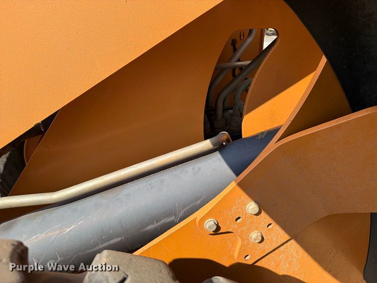 image for item FI0387 2012 Case 821F wheel loader