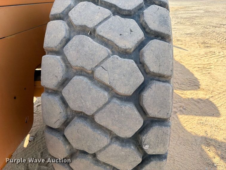 image for item FI0387 2012 Case 821F wheel loader