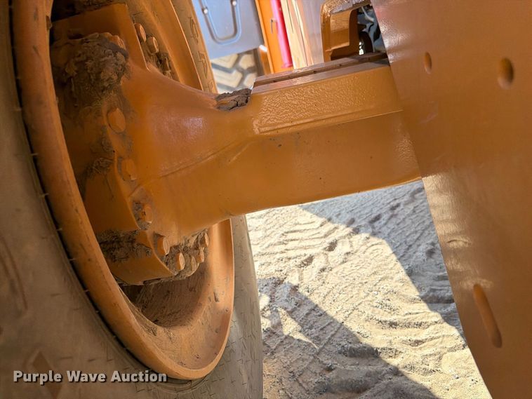 image for item FI0387 2012 Case 821F wheel loader