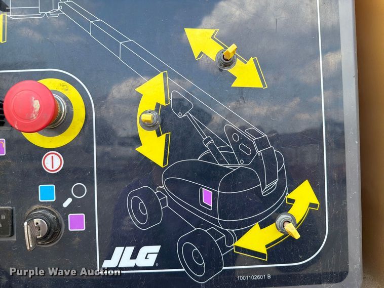 image for item FI0394 2020 JLG 600S boom lift